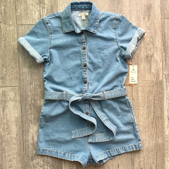 ๐ฅ๐ฅBILLABONG - SALTY BLONDE DATE NITE ROMPER๐ฅ๐ฅ - Picture 10 of 10